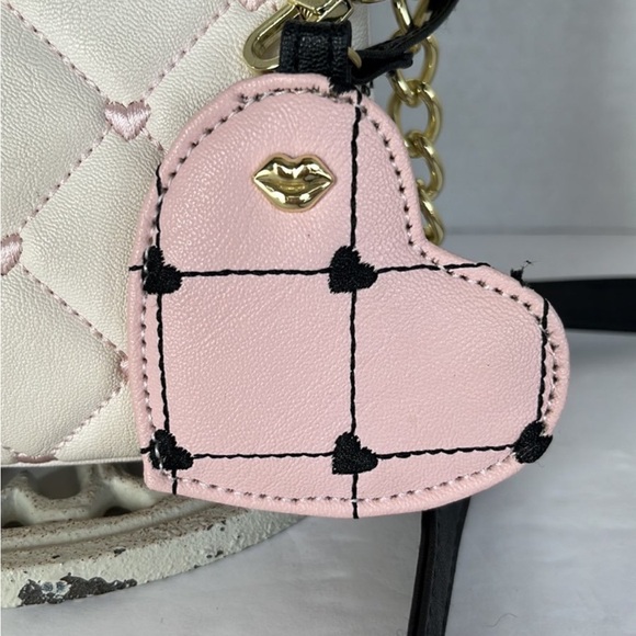 Betsey Johnson mini crossbody bag - Picture 9 of 9